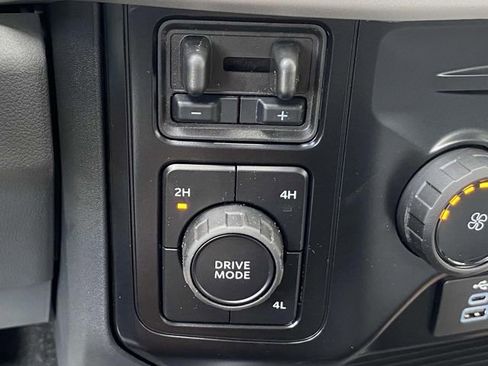 New 2025 Ford F550 4x4 Regular Cab Super Duty image 17