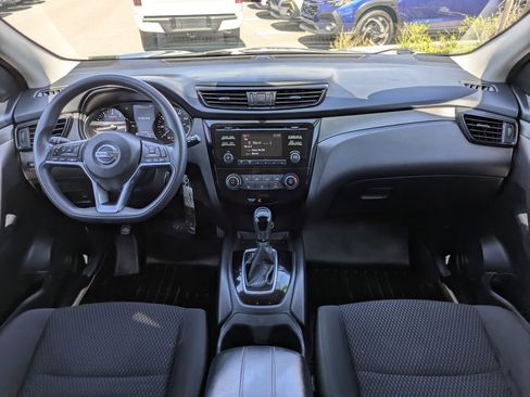 Used 2018 Nissan Rogue Sport S w/ S Appearance Package image 14