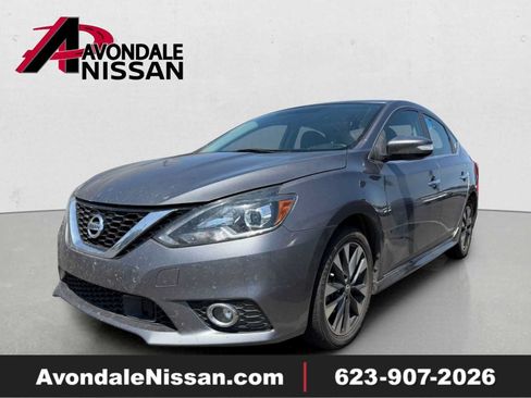 Used 2019 Nissan Sentra SR FWD image 1