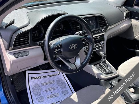 Used 2019 Hyundai Elantra Value Edition FWD image 9