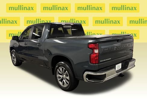 Used 2020 Chevrolet Silverado 1500 LT w/ All-Star Edition image 17