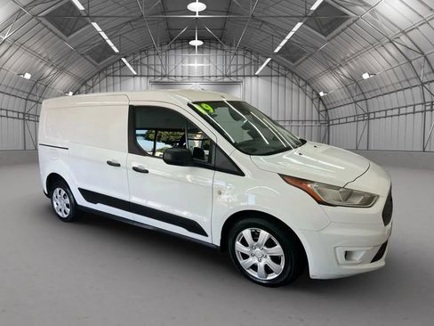 Used 2019 Ford Transit Connect XLT image 2