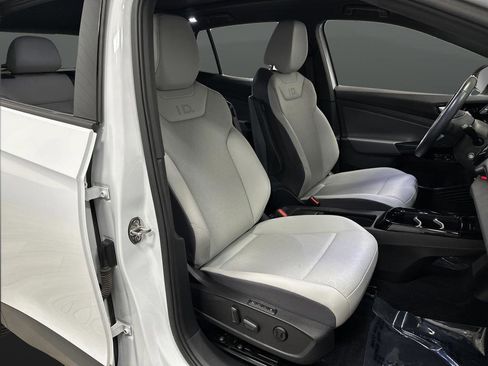 Used 2021 Volkswagen ID.4 Pro S image 30