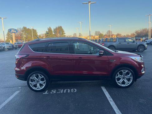 Used 2018 Ford Escape Titanium image 6