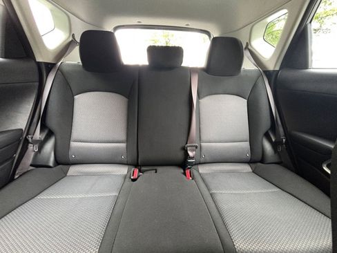 Used 2025 Kia Soul LX w/ LX Technology Package FWD image 37