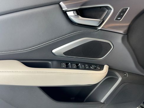 New 2025 Acura RDX image 15