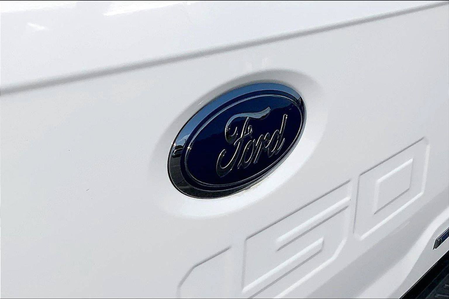 Used 2022 Ford F150 XLT w/ Equipment Group 302A High AWD/4WD image 30
