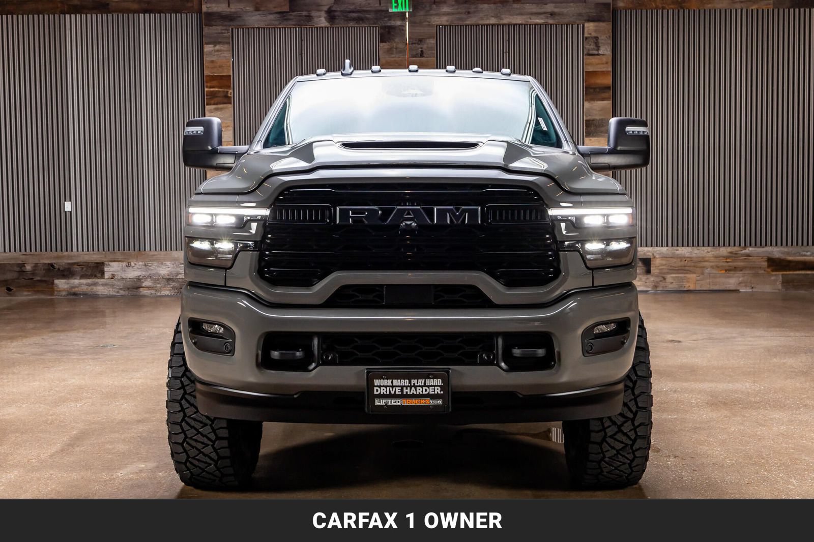 Used 2026 RAM 2500 Laramie AWD/4WD image 4