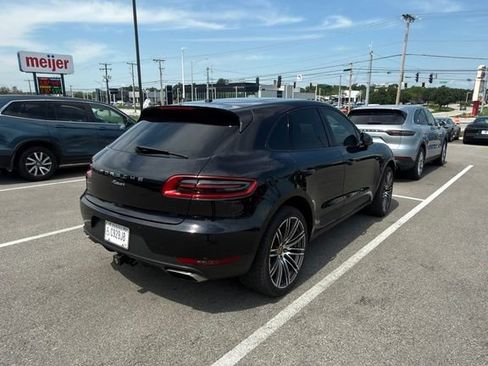 Used 2017 Porsche Macan AWD/4WD image 3