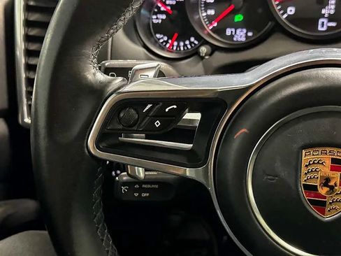 Used 2018 Porsche Cayenne GTS w/ Premium Package Plus AWD/4WD image 23