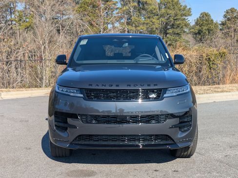 New 2026 Land Rover Range Rover Sport Dynamic SE image 2