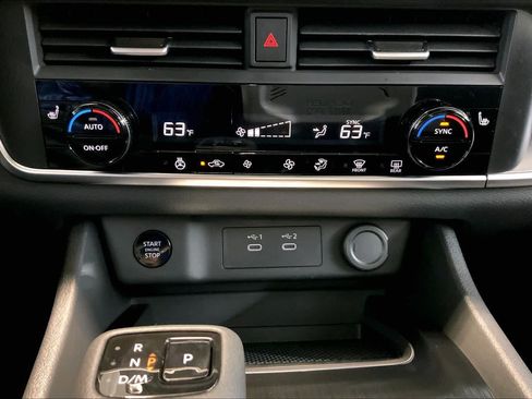 Used 2026 Nissan Rogue SV w/ SV Premium Package AWD/4WD image 35