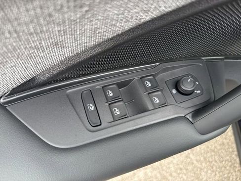 New 2026 Volkswagen Tiguan S image 20