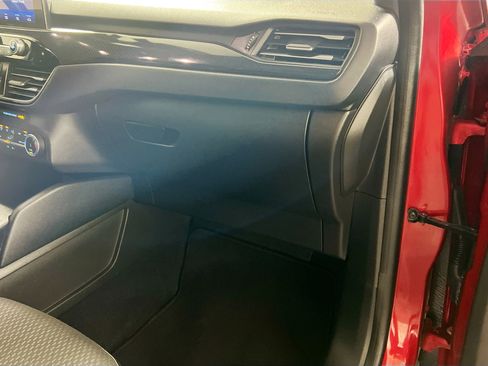 Used 2024 Ford Escape ST-Line image 35