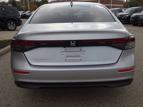 Used 2024 Honda Accord EX image 4