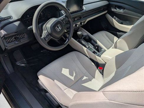 Used 2023 Honda Accord LX image 10