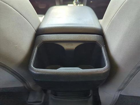 Used 2019 Toyota Tacoma SR5 RWD image 16
