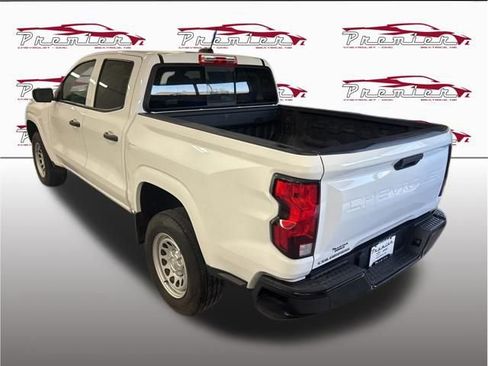 Used 2023 Chevrolet Colorado W/T w/ WT Convenience Package image 4