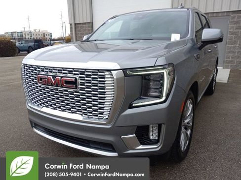 Used 2024 GMC Yukon Denali image 7