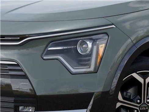 New 2025 Kia Niro EX Touring image 91