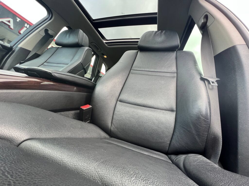 Used 2011 BMW X5 xDrive35i AWD/4WD image 18