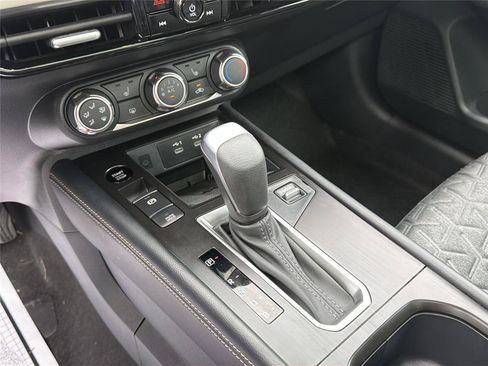 Used 2023 Nissan Kicks S FWD image 16