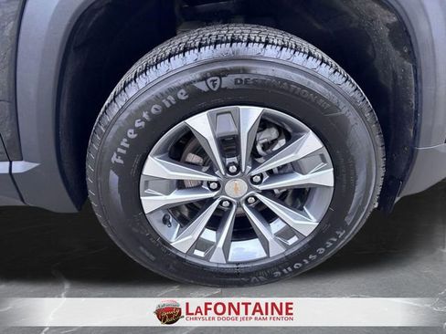 Used 2025 Chevrolet Equinox LT image 31