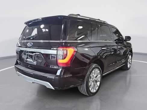 Used 2019 Ford Expedition Platinum AWD/4WD image 3