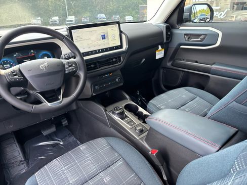 New 2025 Ford Bronco Sport Heritage w/ Convenience Package image 21