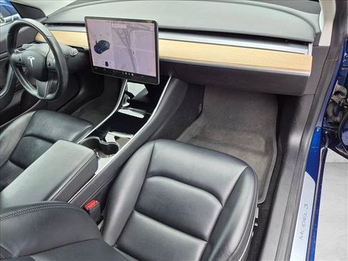 Used 2019 Tesla Model 3 Standard Range Plus RWD image 19