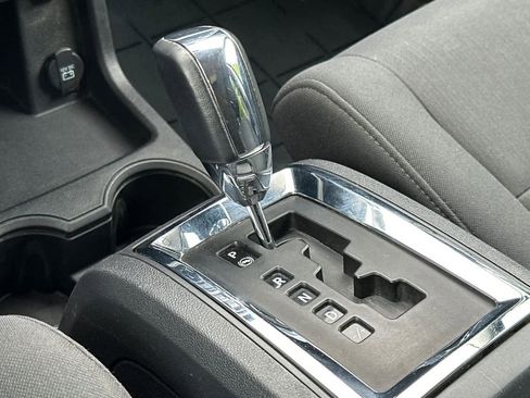 Used 2010 Dodge Journey SXT w/ Flexible Seating Group AWD/4WD image 21