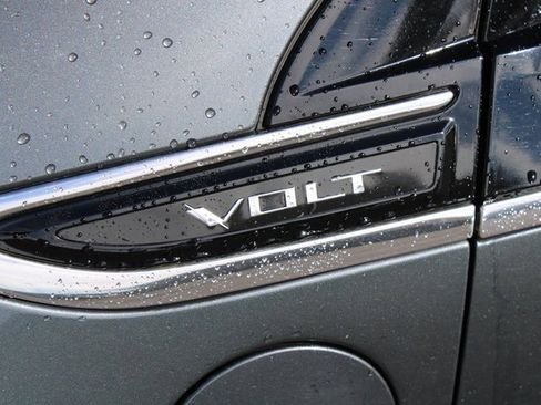 Used 2013 Chevrolet Volt Premium w/ Premium Trim Package image 9