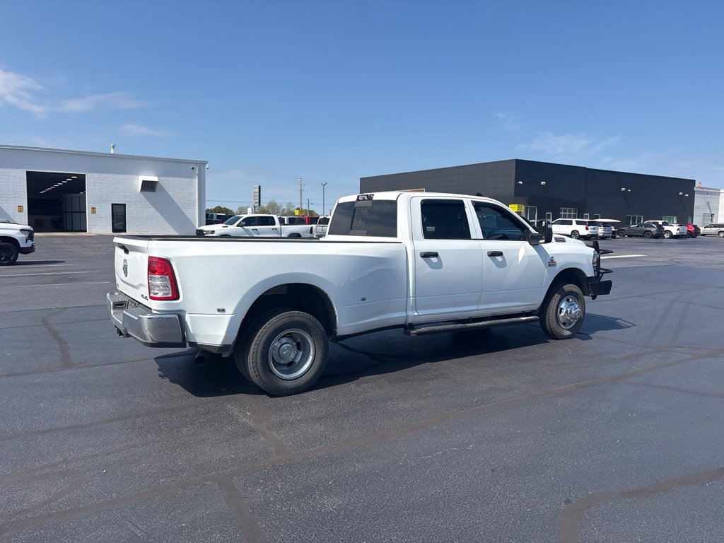 Used 2023 RAM 3500 Tradesman AWD/4WD image 15