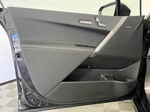 Used 2026 BMW iX xDrive45 w/ M Sport Package image 10