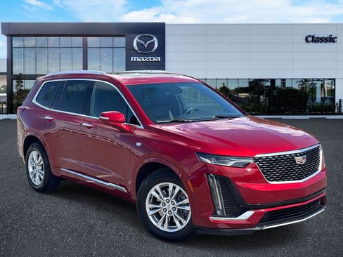 Used 2021 Cadillac XT6 Luxury image 1
