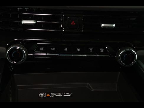New 2026 Chevrolet Tahoe Premier AWD/4WD image 23