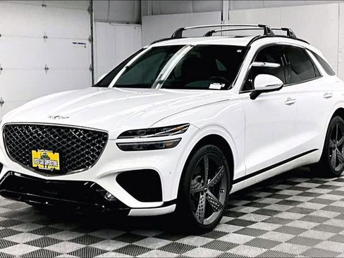 Used 2024 Genesis GV70 3.5T Sport w/ Sport Prestige Package image 12