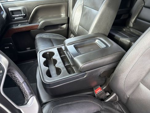 Used 2019 GMC Sierra 3500 SLT w/ Duramax Plus Package image 29