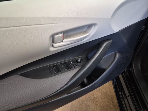 Used 2026 Toyota Corolla LE FWD image 10
