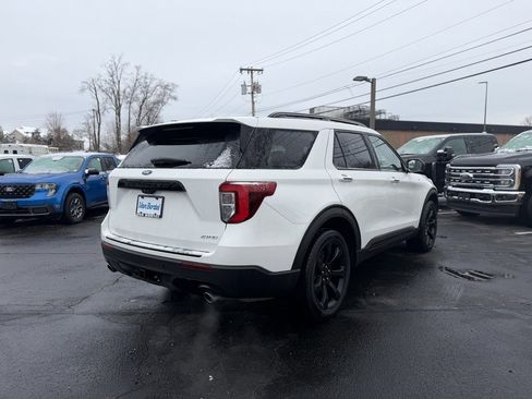 Certified 2024 Ford Explorer ST-Line w/ Class IV Trailer Tow Package image 7