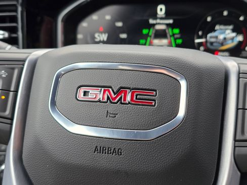 New 2026 GMC Sierra 2500 SLT w/ SLT Premium Package image 30