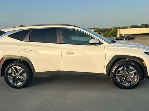 Used 2026 Hyundai Tucson SEL Plus FWD image 13