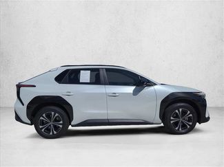 Used 2025 Toyota bZ4X FWD video 4