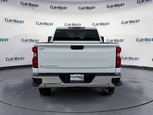 Used 2025 Chevrolet Silverado 2500 LT w/ Convenience Package AWD/4WD image 4