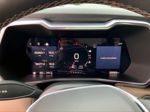 Used 2023 GMC Canyon Denali image 25