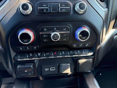 Used 2023 GMC Sierra 2500 AT4 w/ Gooseneck/5TH Wheel Package AWD/4WD image 29