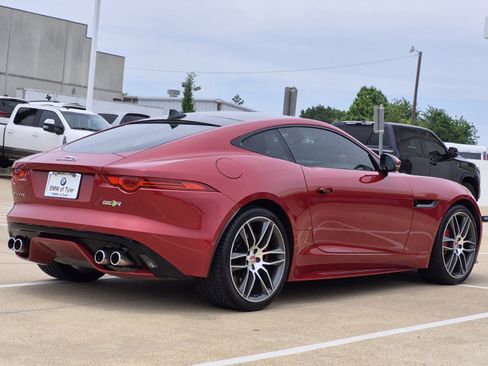 Used 2017 Jaguar F-TYPE R AWD/4WD image 4