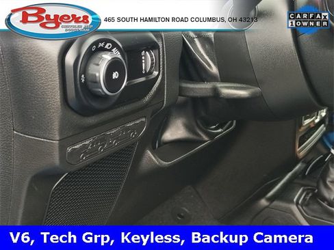 Used 2024 Jeep Wrangler Sport S image 13