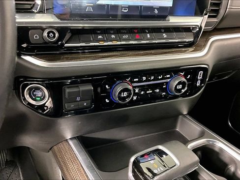 Certified 2025 Chevrolet Silverado 1500 RST w/ Z71 Off-Road Package AWD/4WD image 15
