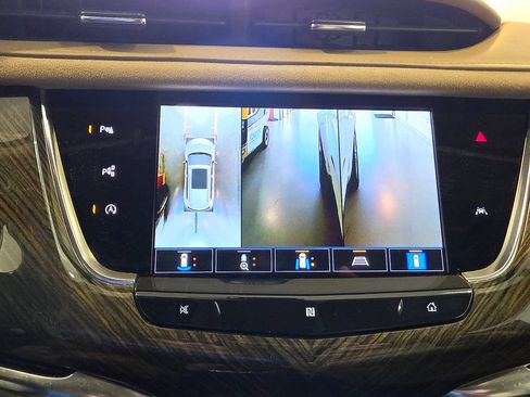 Used 2021 Cadillac XT6 Premium Luxury w/ Platinum Package AWD/4WD image 54